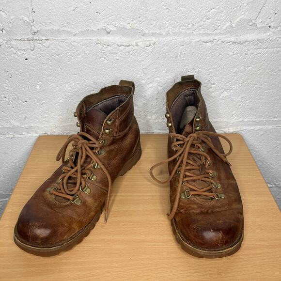 Ugg Men\'s Tan Brown Leather Lace Up Work Boots Size 11